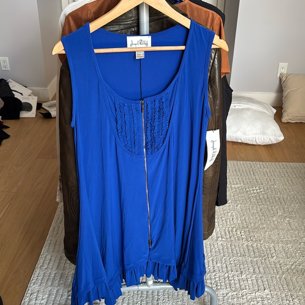 45. NWT Joseph Ribkoff PTP 21” (can Stretch To 22/23)